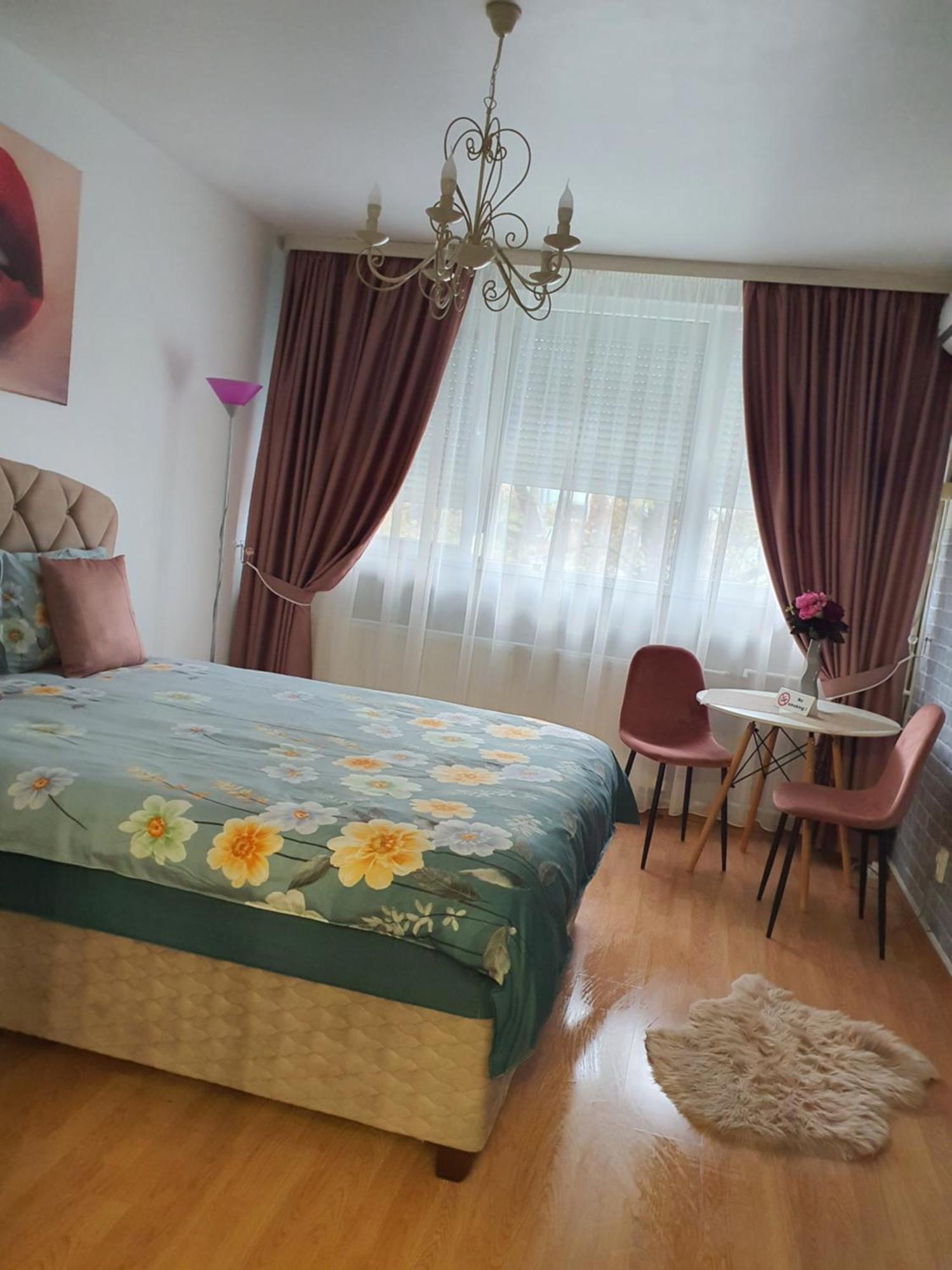 Chic Apartment- Place To Remember Galaţi Exterior foto