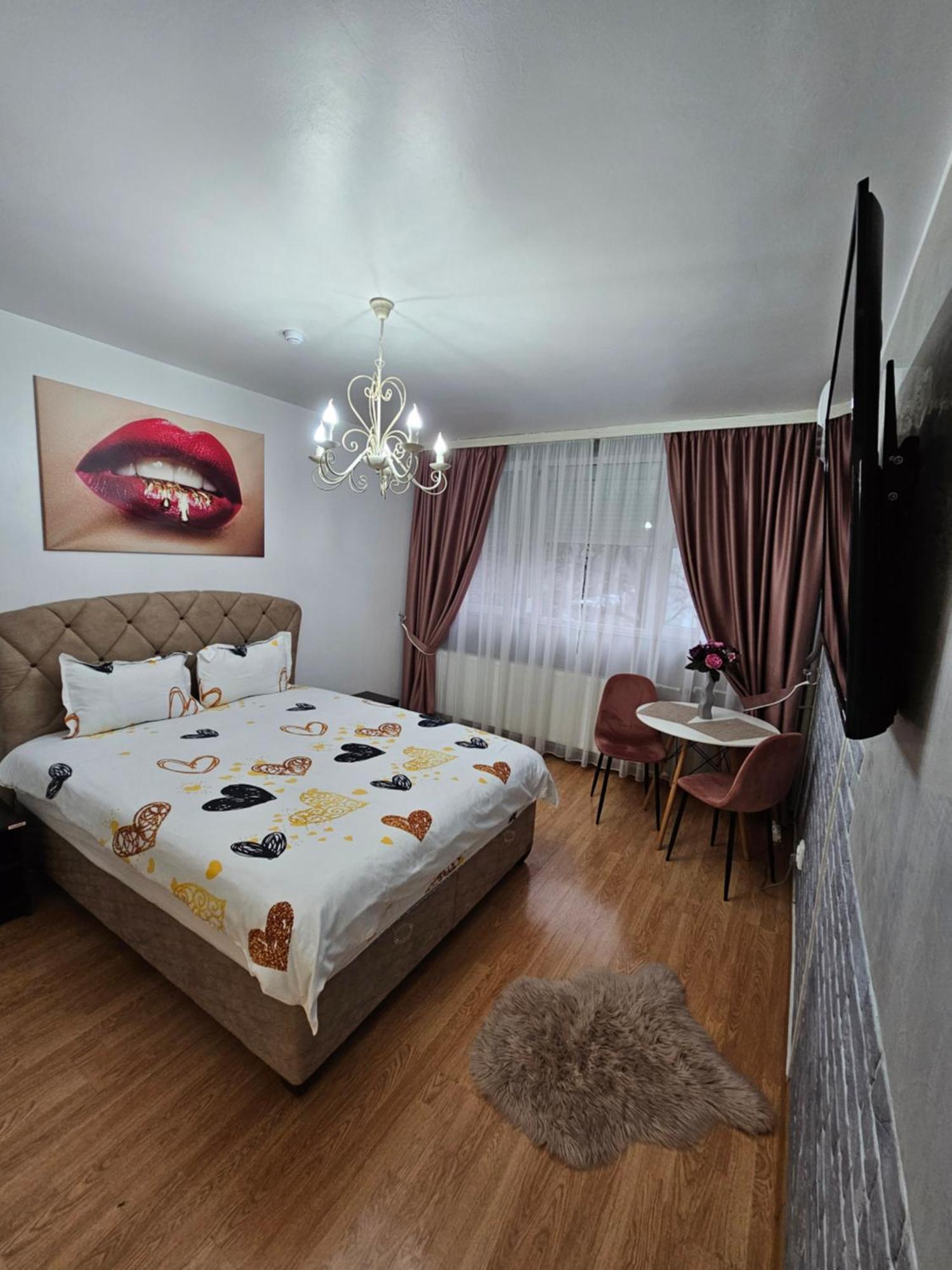 Chic Apartment- Place To Remember Galaţi Exterior foto