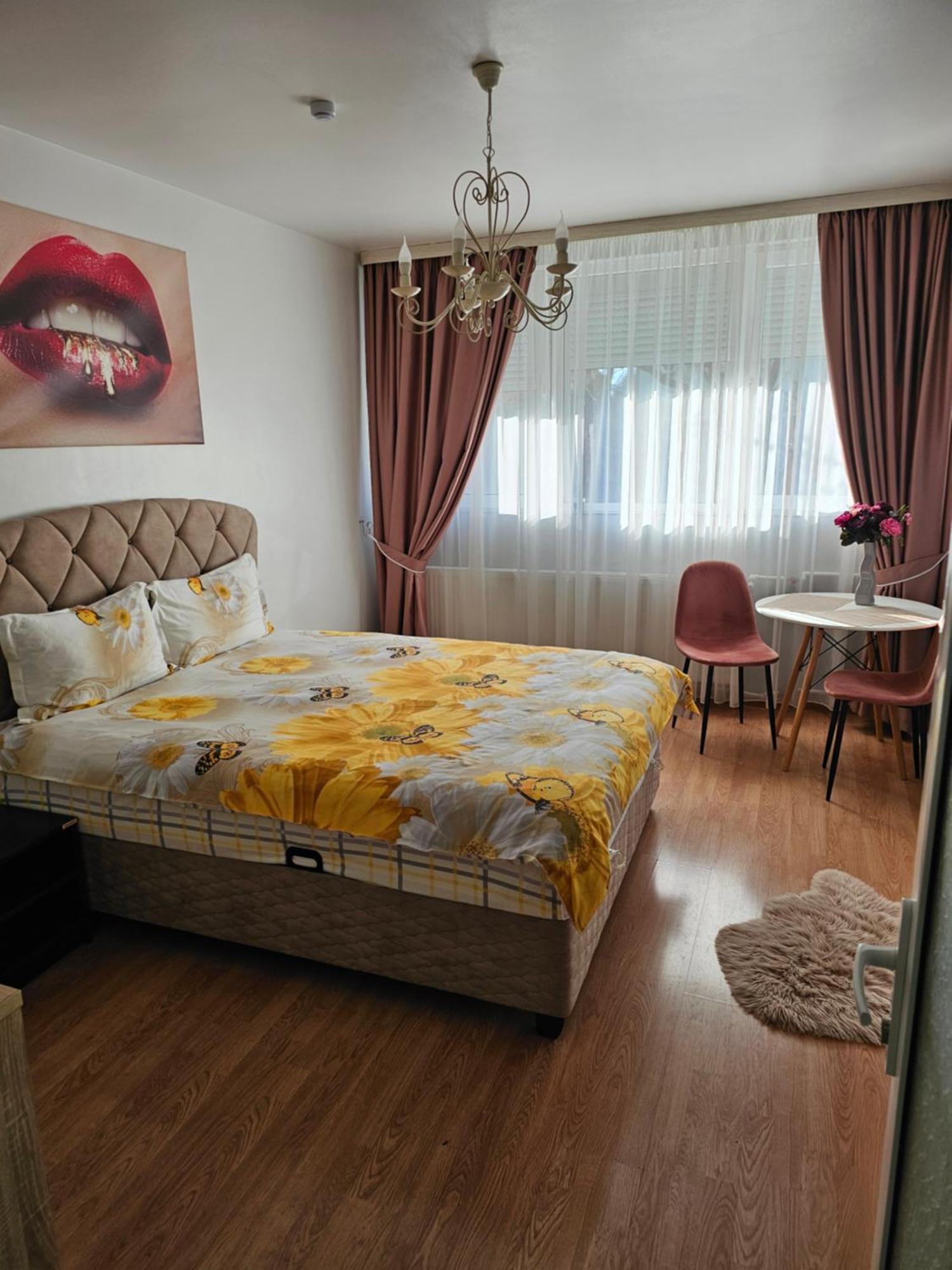 Chic Apartment- Place To Remember Galaţi Exterior foto